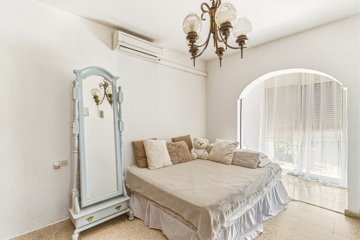 3 Bed Townhouse for sale in Estepona Costa Del Sol, Málaga, Spain