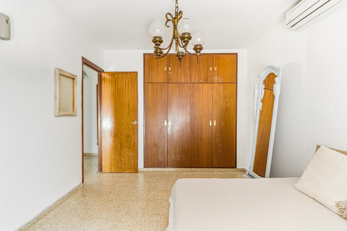 3 Bed Townhouse for sale in Estepona Costa Del Sol, Málaga, Spain