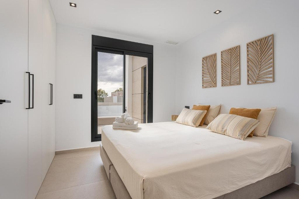 Se vende Villa - Chalet de 3 dormitorios en Costa Blanca, Alicante, España