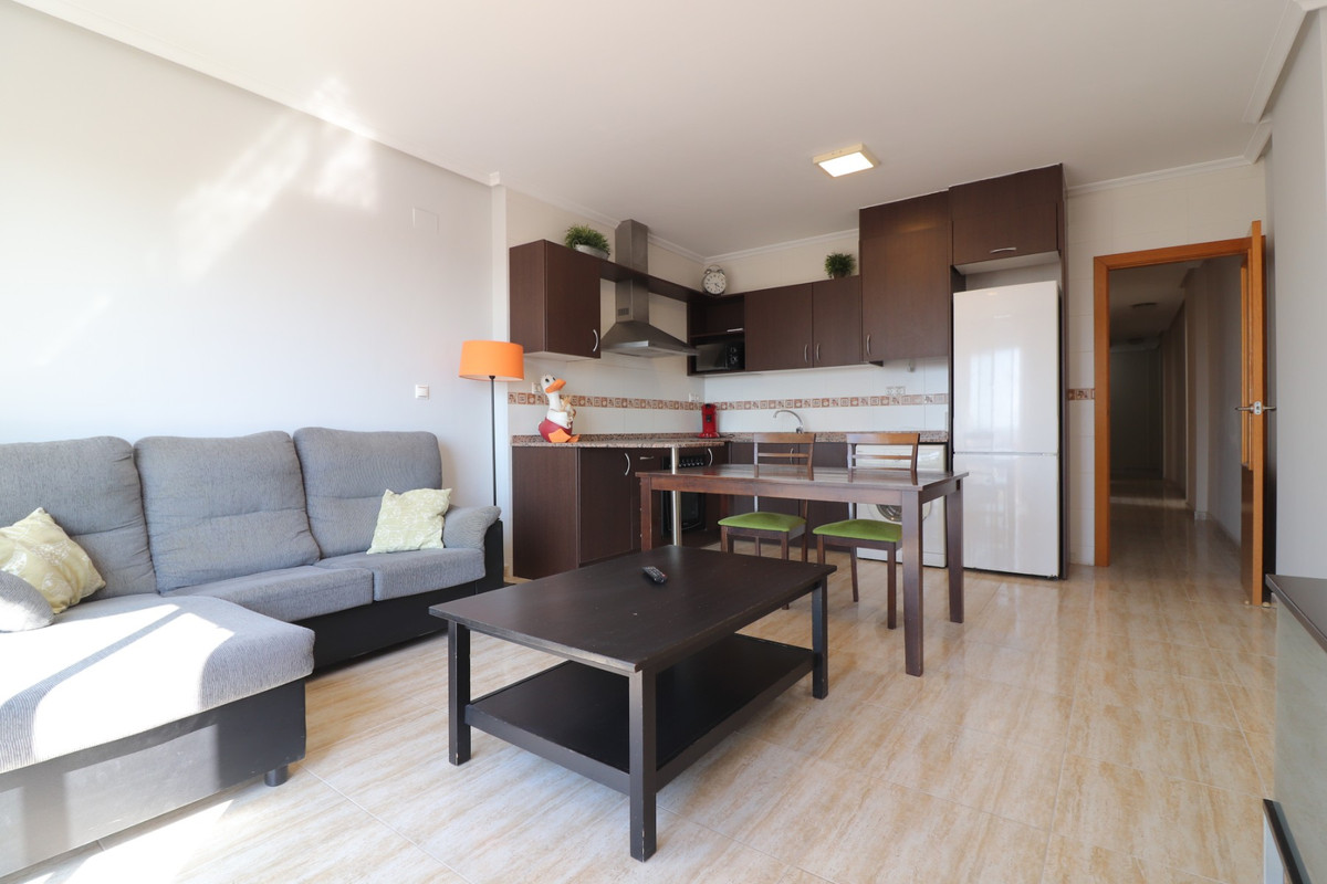 Se vende Apartamento Planta Media de 2 dormitorios en Costa Blanca, Alicante, España