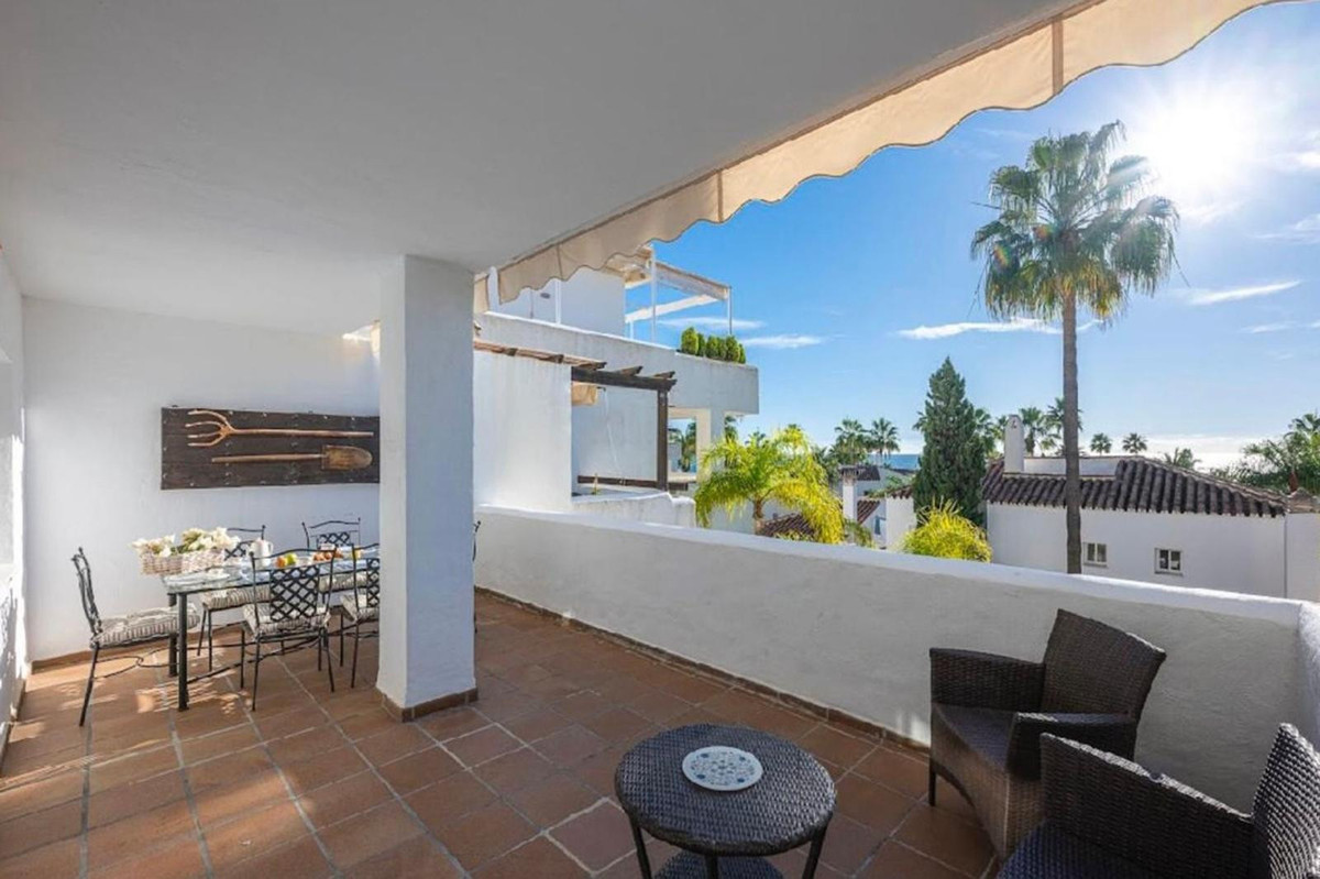 4 Bed Apartment for sale in Bahía De Marbella Costa Del Sol, Málaga, Spain