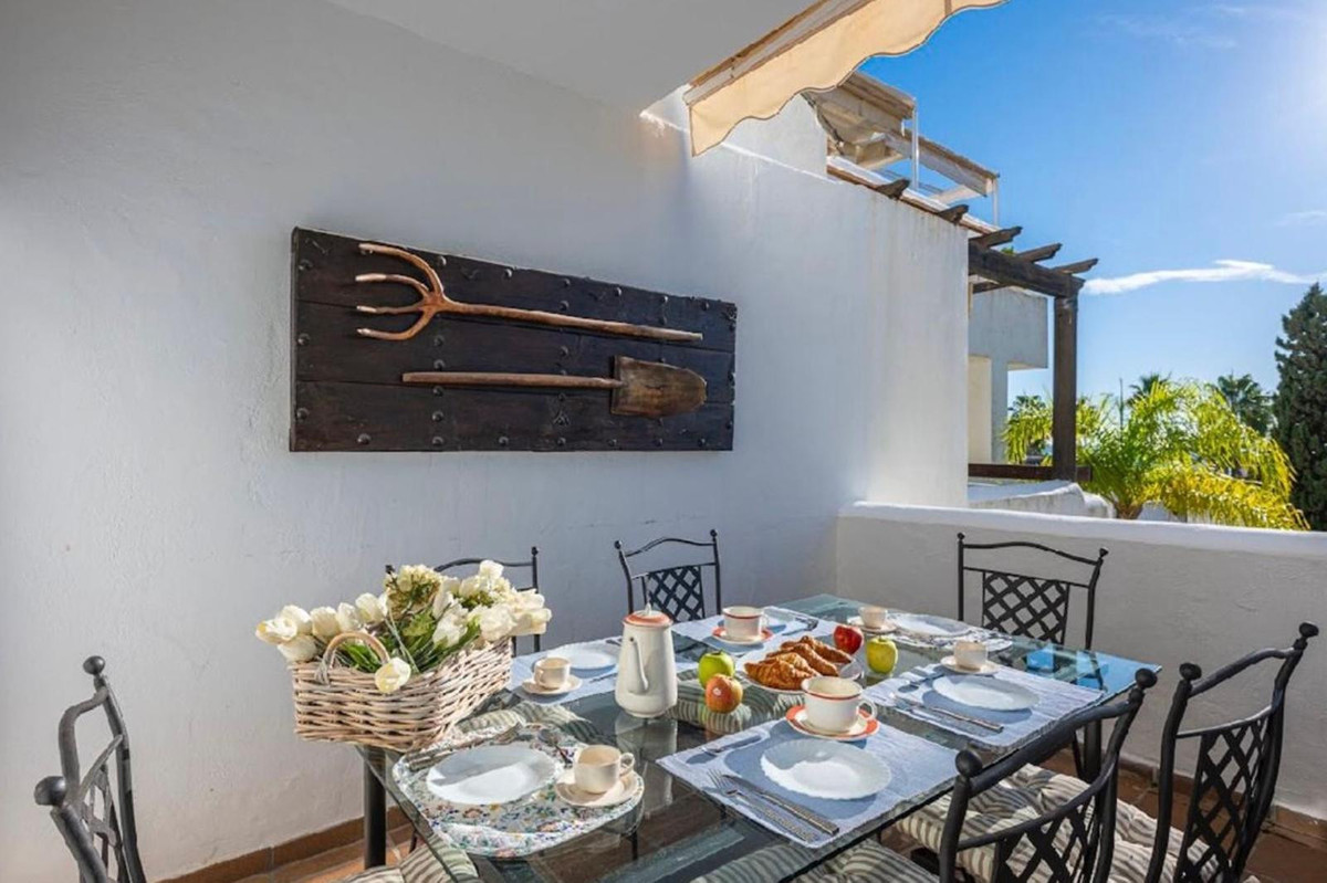 4 Bed Apartment for sale in Bahía De Marbella Costa Del Sol, Málaga, Spain