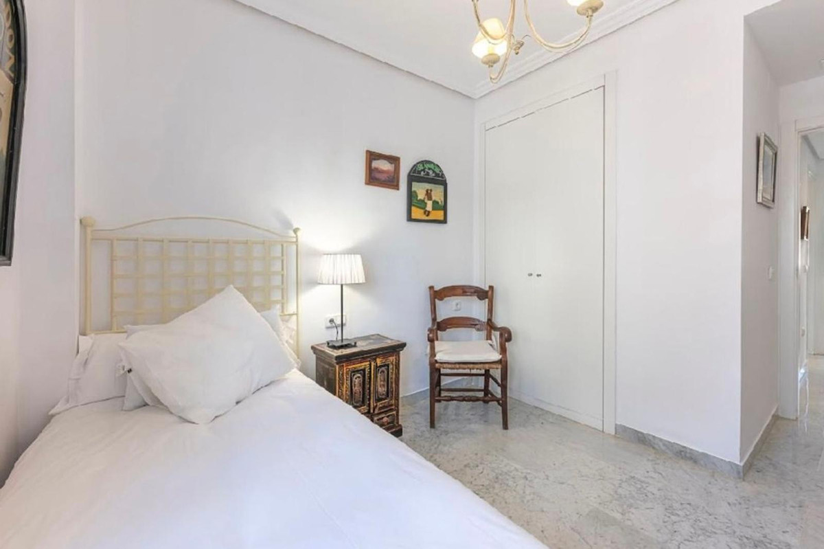 4 Bed Apartment for sale in Bahía De Marbella Costa Del Sol, Málaga, Spain