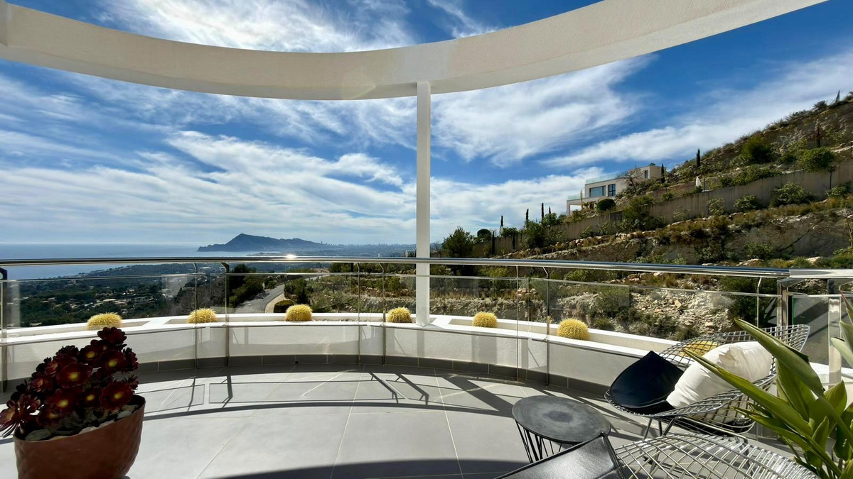 4 Bed Apartment for sale in Altea Costa Blanca, Alicante, Spain