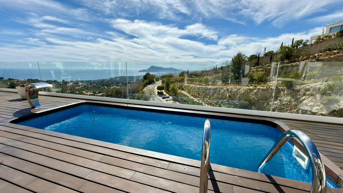 4 Bed Apartment for sale in Altea Costa Blanca, Alicante, Spain