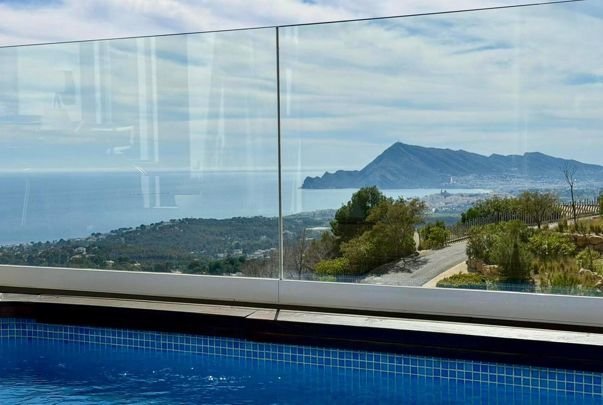 4 Bed Apartment for sale in Altea Costa Blanca, Alicante, Spain