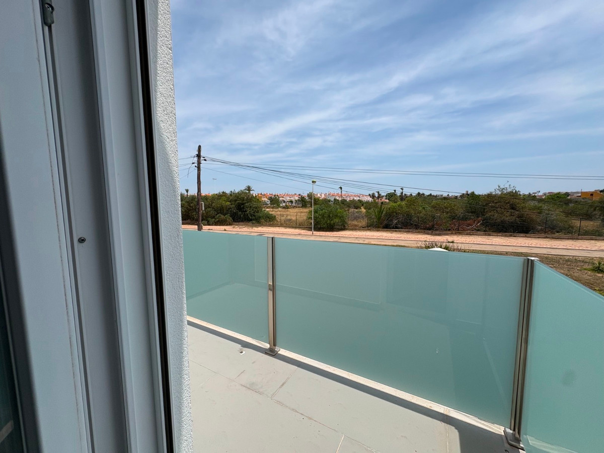 2 Bed Townhouse for sale in Torrevieja Costa Blanca, Alicante, Spain