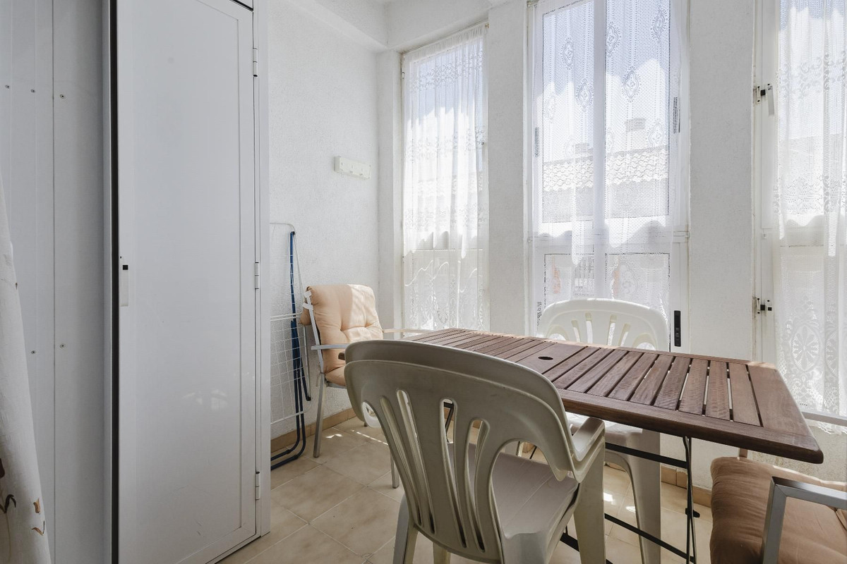 Se vende Ático de 2 dormitorios en Costa Blanca, Alicante, España
