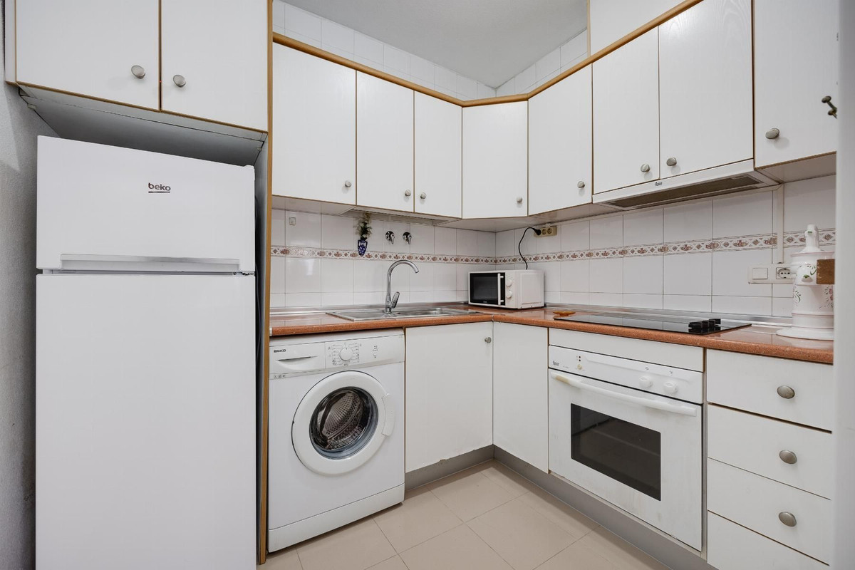 Se vende Bungalow de 2 dormitorios en Costa Blanca, Alicante, España