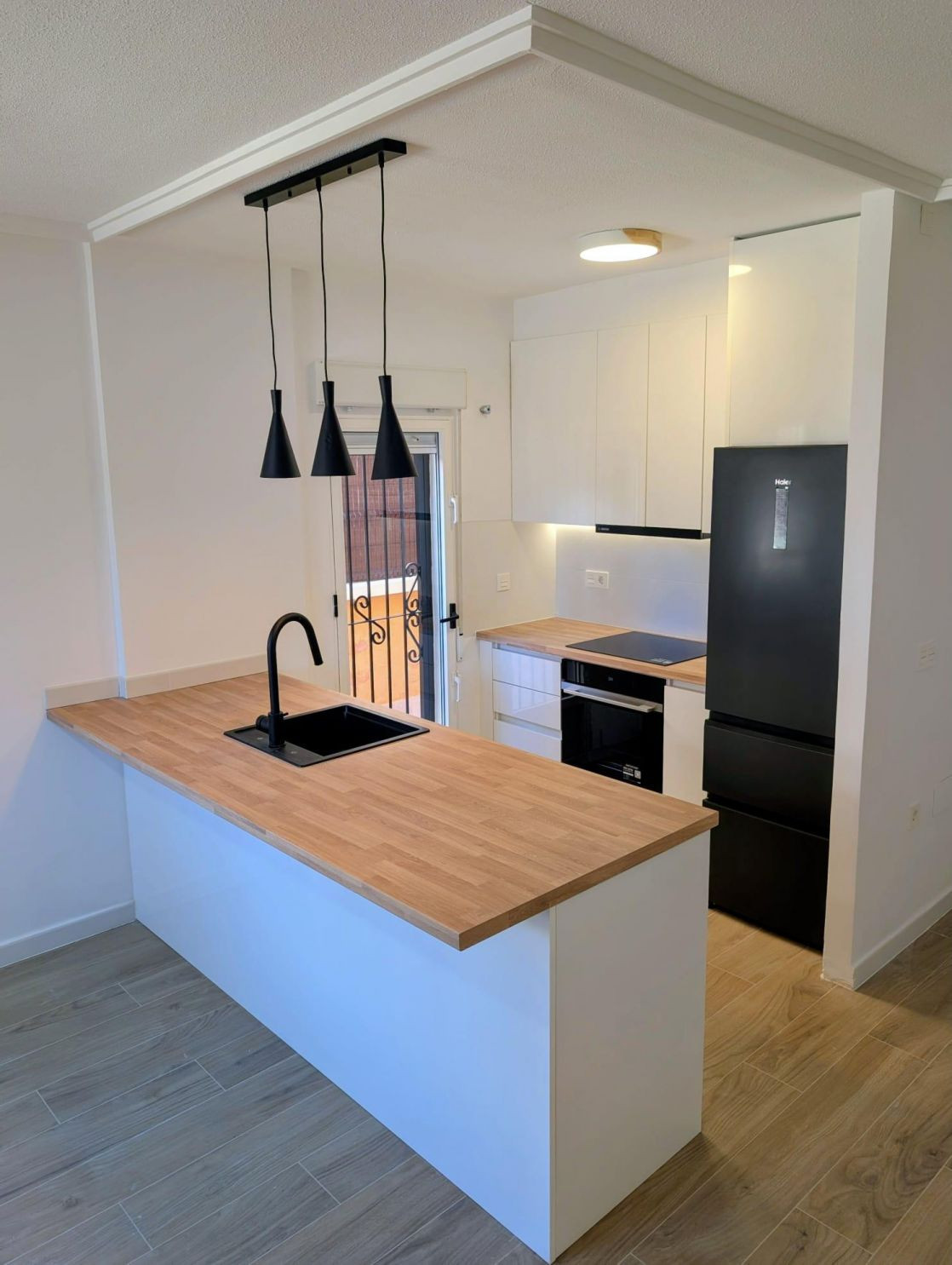 Se vende Villa - Chalet de 3 dormitorios en Costa Blanca, Alicante, España