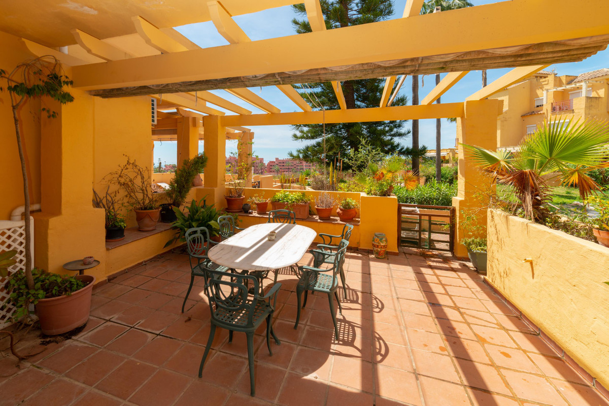 4 Bed Townhouse for sale in Estepona Costa Del Sol, Málaga, Spain