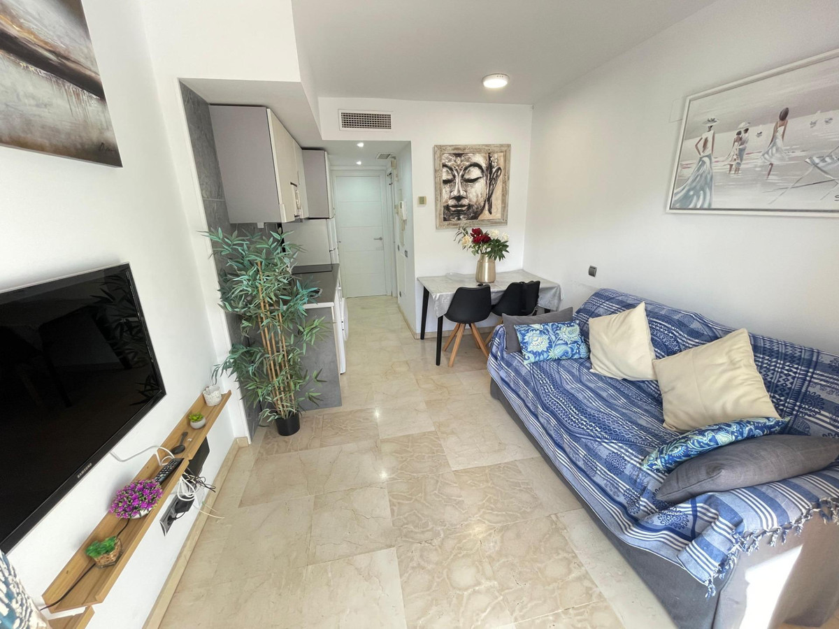 Se vende Apartamento Planta Media de 1 dormitorios en Costa Del Sol, Málaga, España