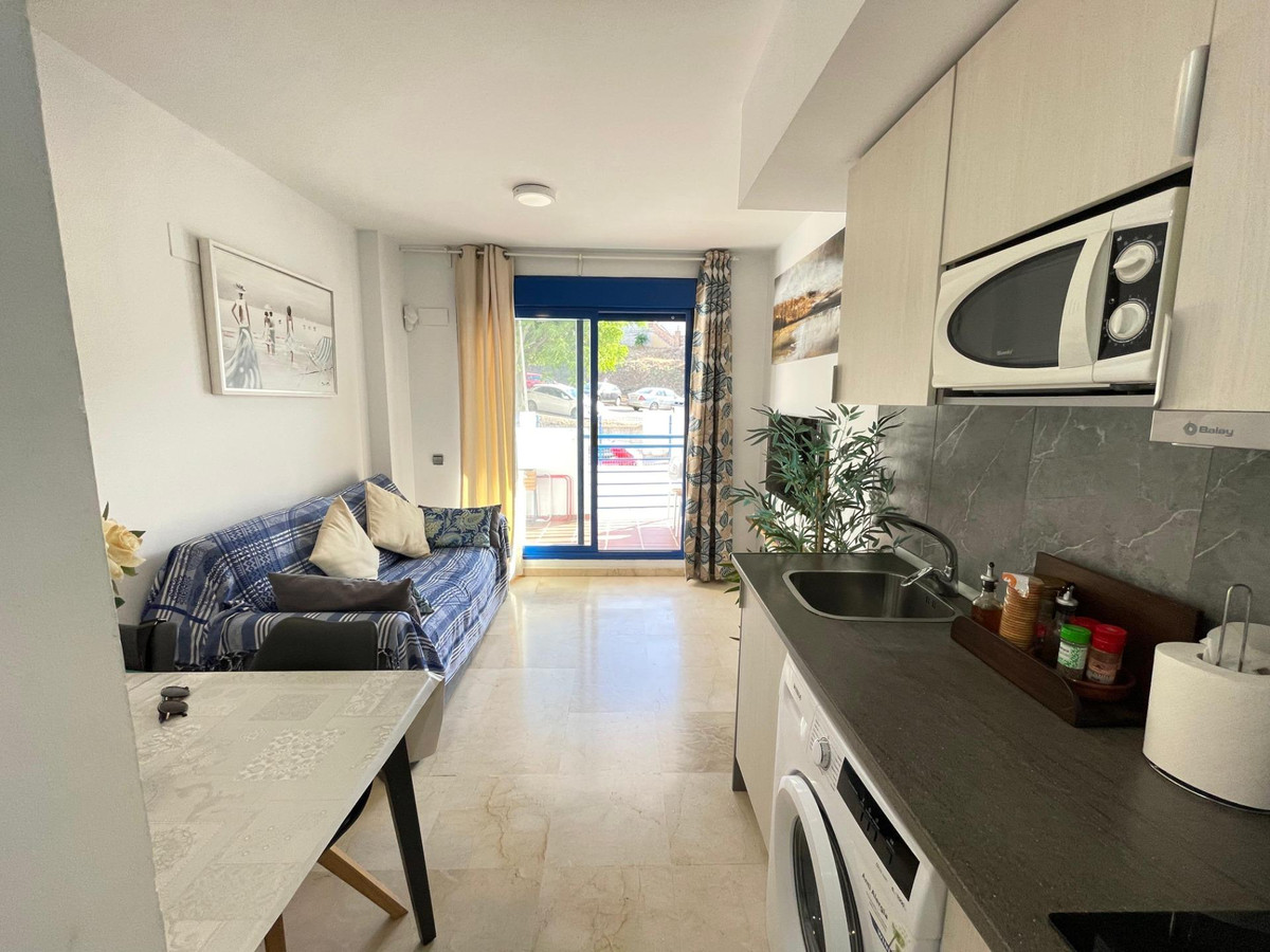 Se vende Apartamento Planta Media de 1 dormitorios en Costa Del Sol, Málaga, España