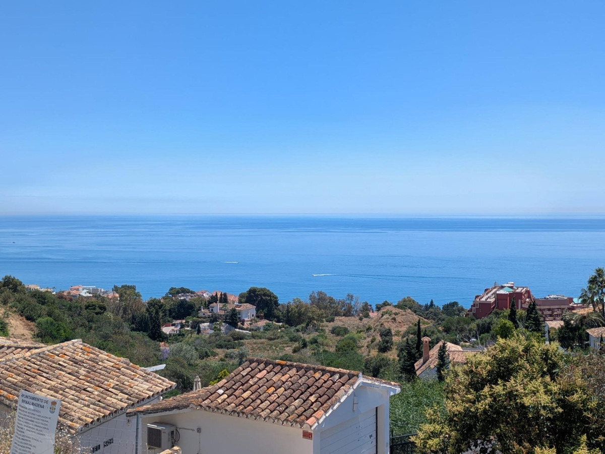3 Bed Townhouse for sale in Benalmadena Costa Del Sol, Málaga, Spain