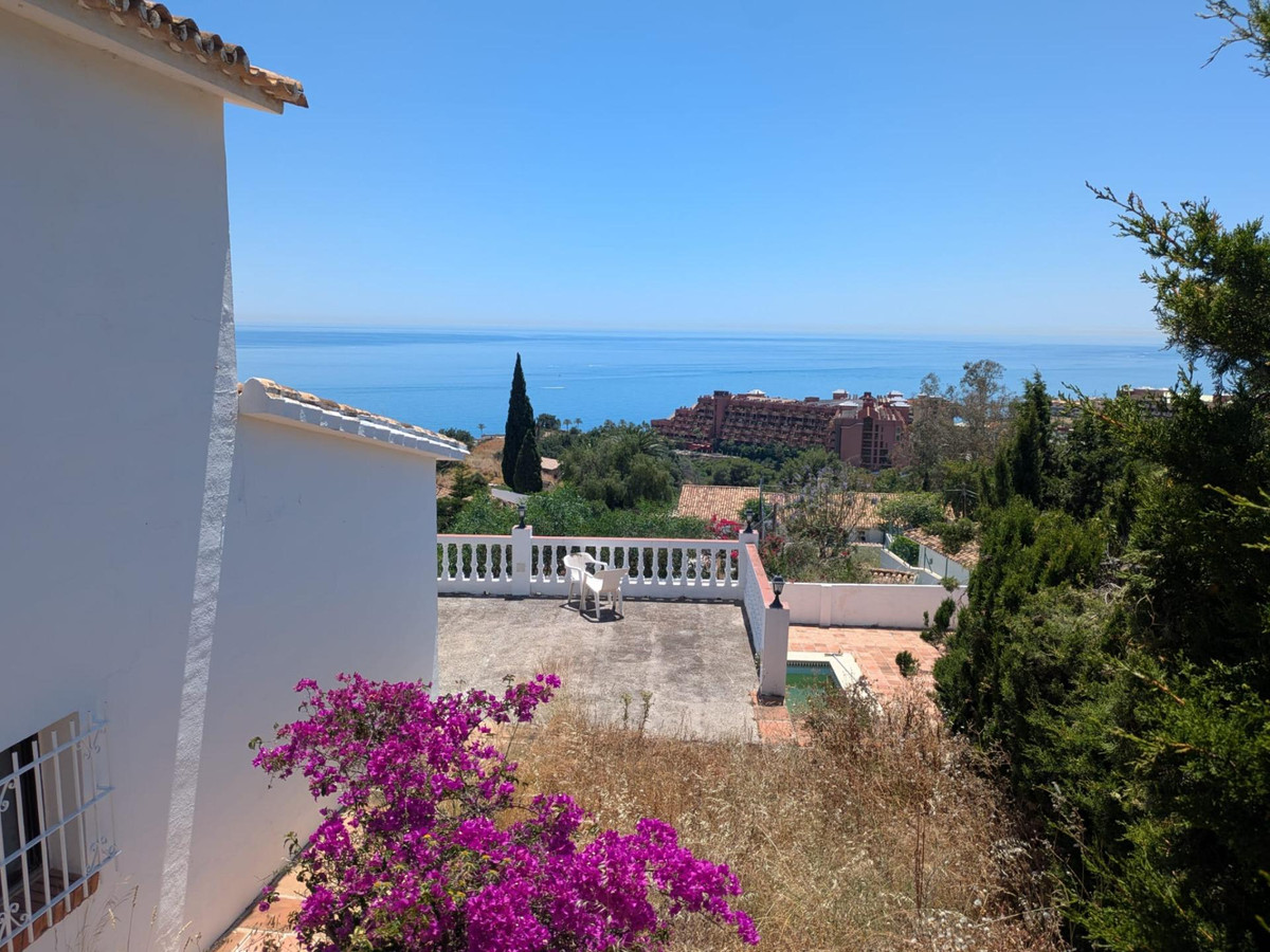 3 Bed Townhouse for sale in Benalmadena Costa Del Sol, Málaga, Spain