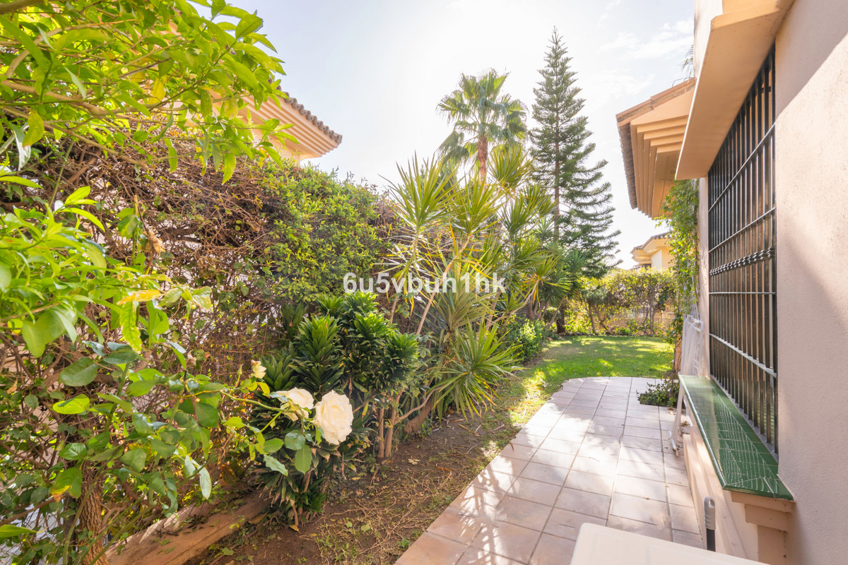 Se vende Adosada de 3 dormitorios en Costa Del Sol, Málaga, España