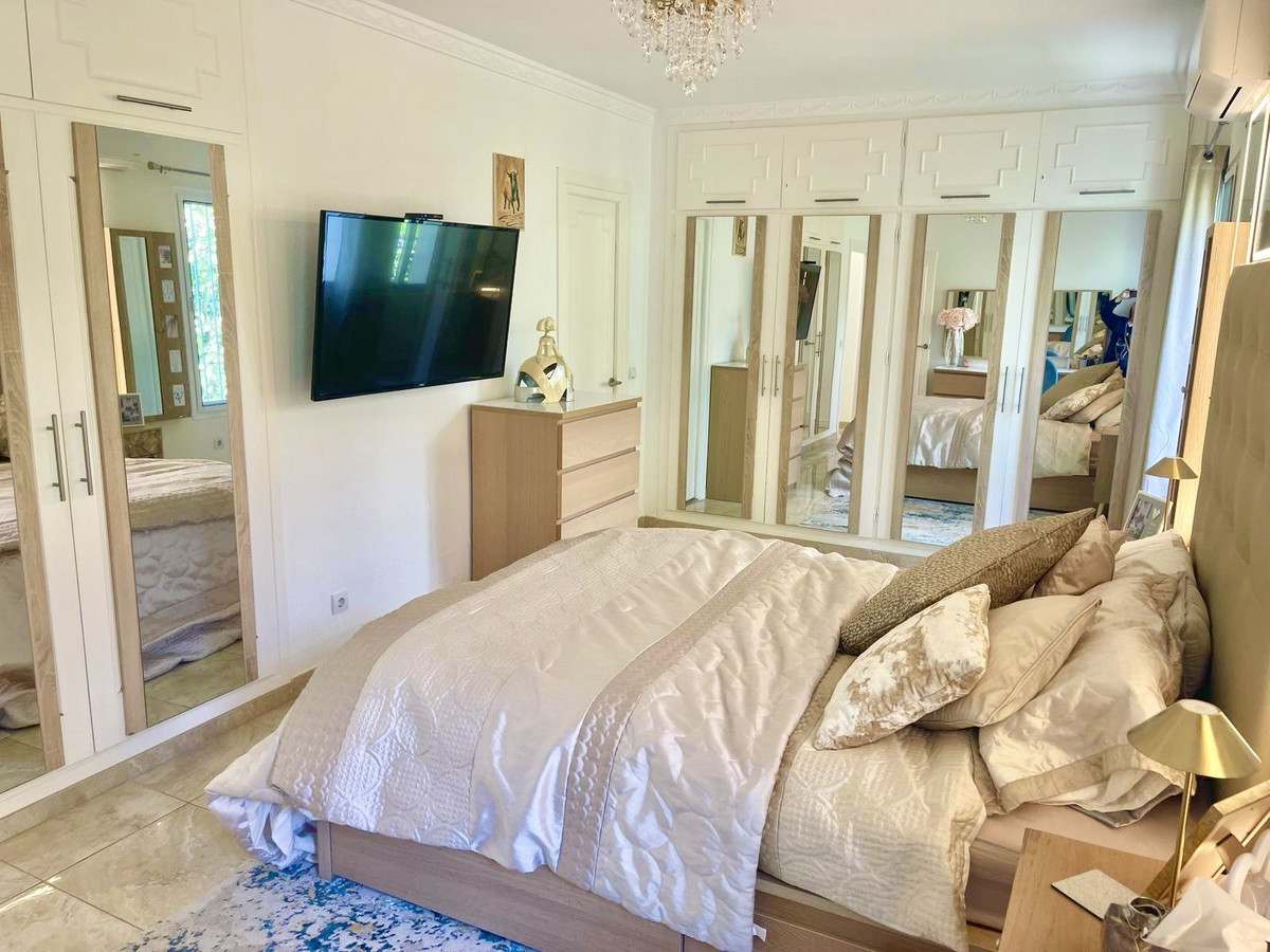 2 Bed Apartment for sale in Mijas Costa Del Sol, Málaga, Spain