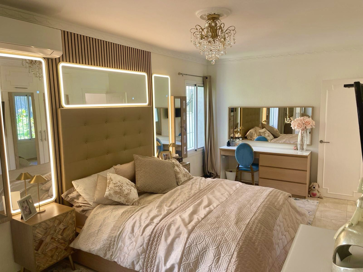 2 Bed Apartment for sale in Mijas Costa Del Sol, Málaga, Spain
