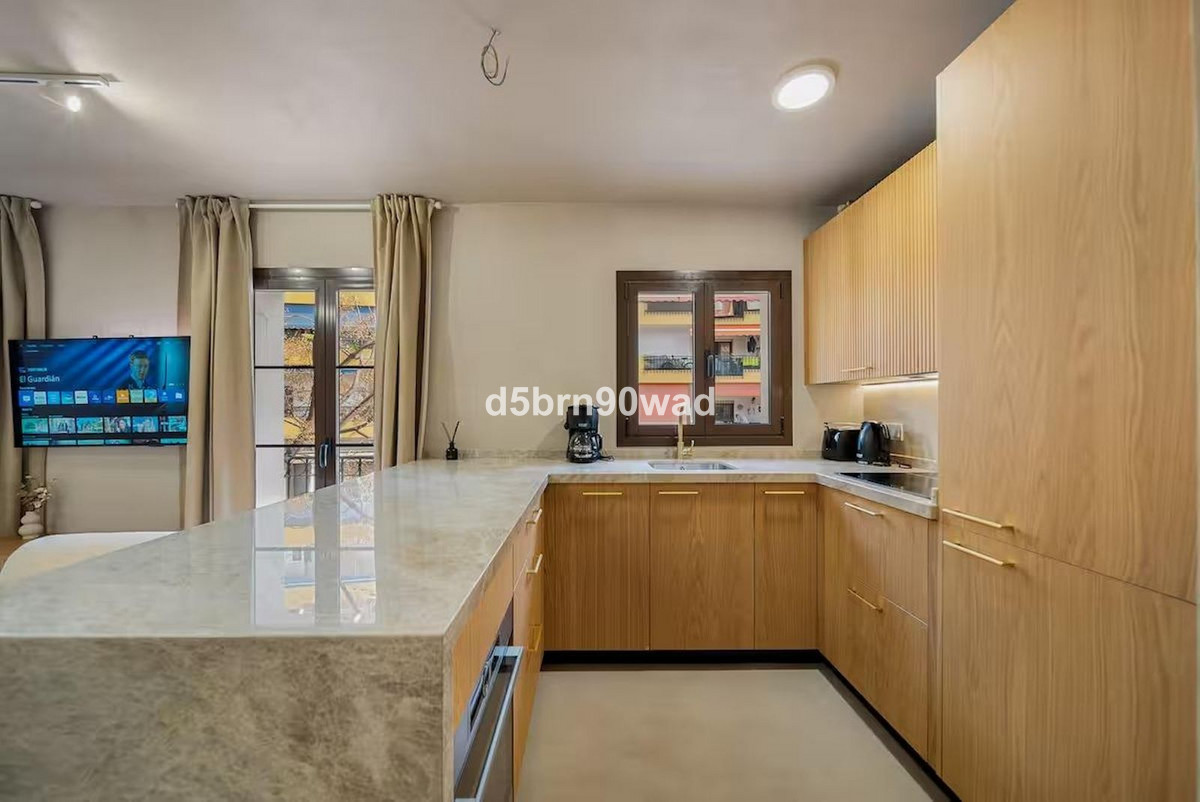 3 Bed Apartment for sale in Marbella Costa Del Sol, Málaga, Spain