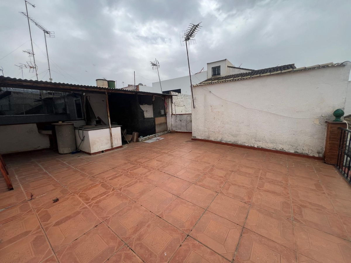 Se vende Pareada de 6 dormitorios en Costa Del Sol, Málaga, España