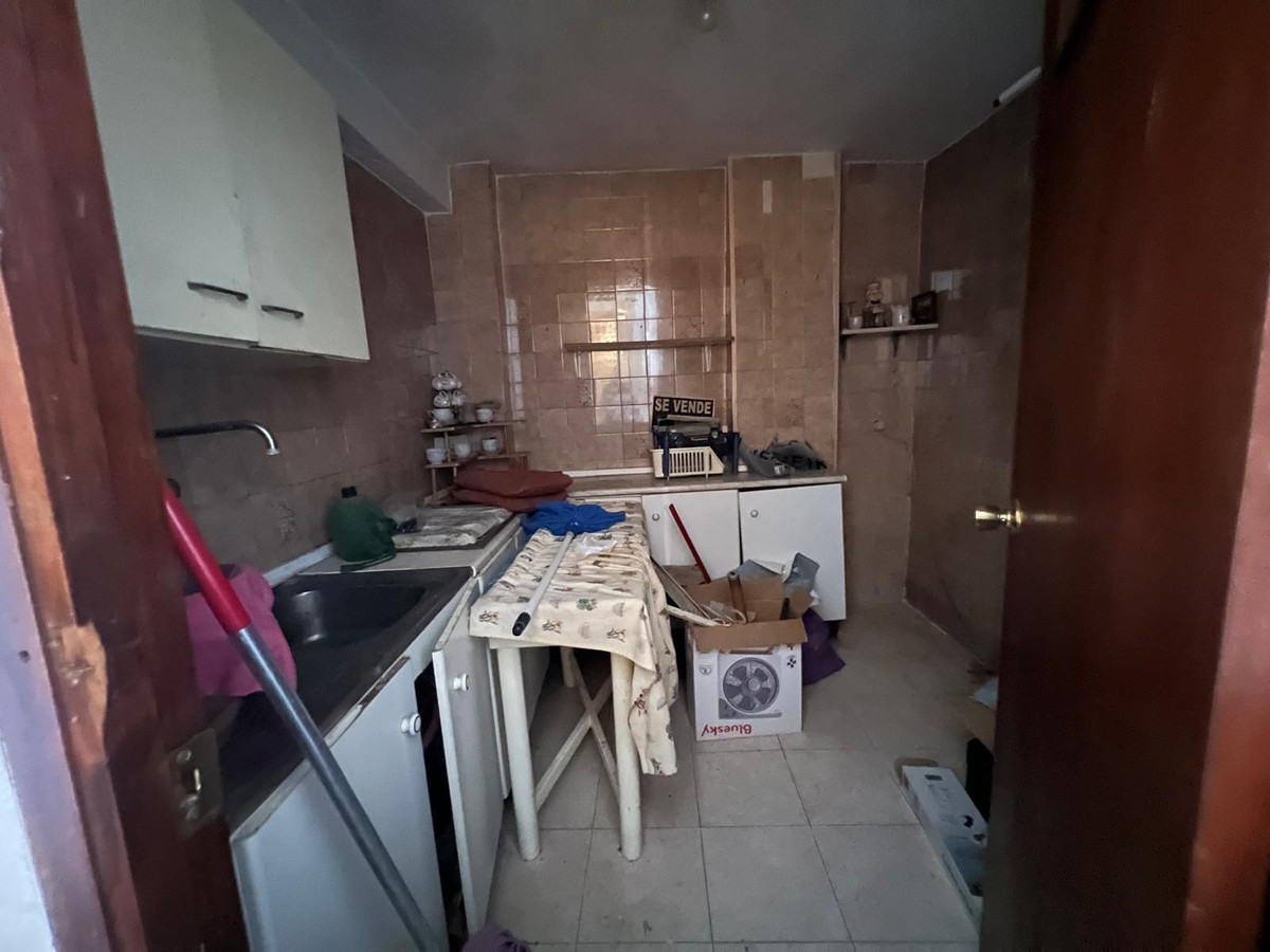 Se vende Pareada de 6 dormitorios en Costa Del Sol, Málaga, España
