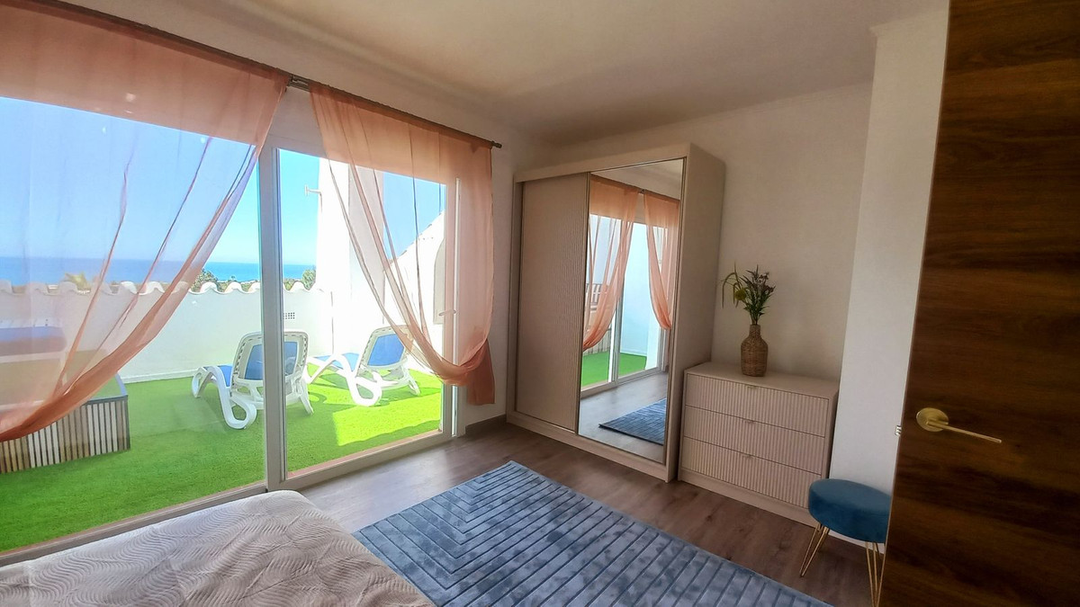 4 Bed Townhouse for sale in Calahonda Costa Del Sol, Málaga, Spain