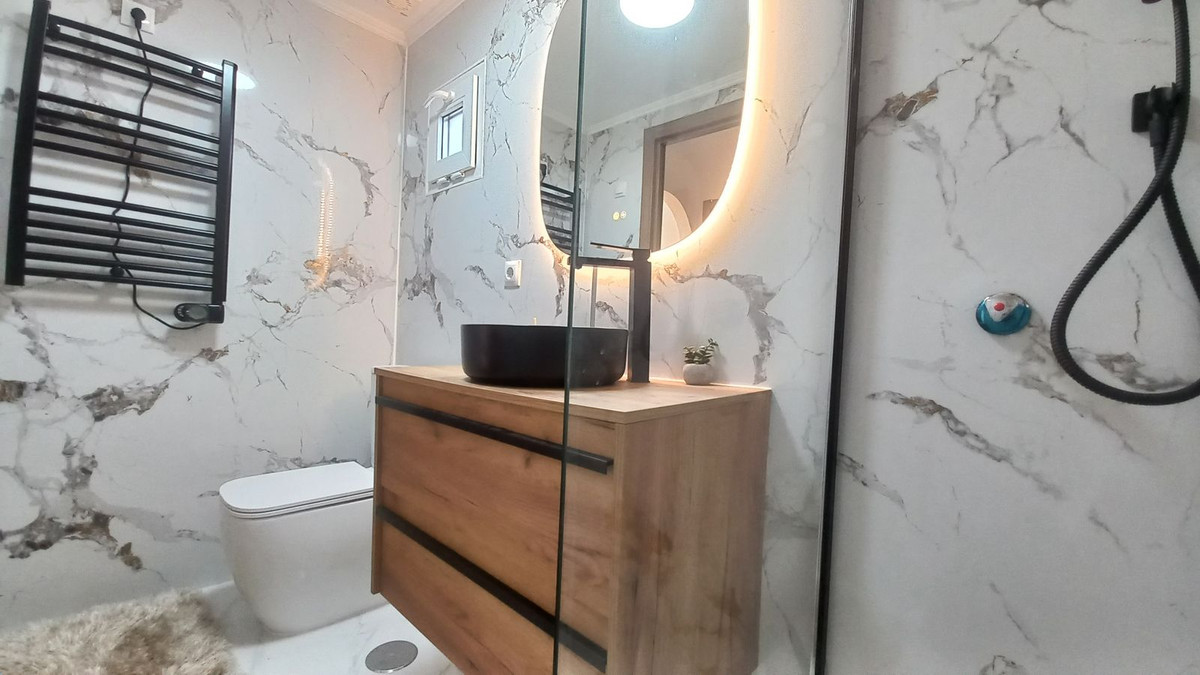 4 Bed Townhouse for sale in Calahonda Costa Del Sol, Málaga, Spain