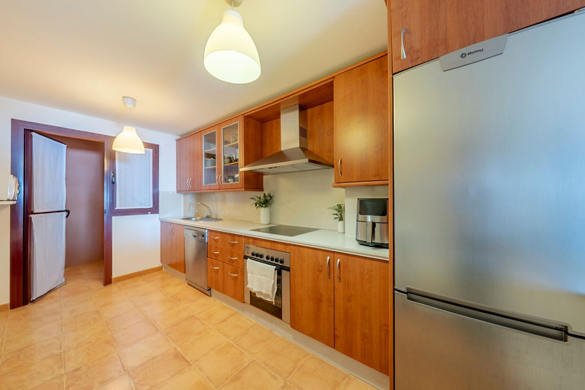 2 Bed Apartment for sale in Manilva Costa Del Sol, Málaga, Spain
