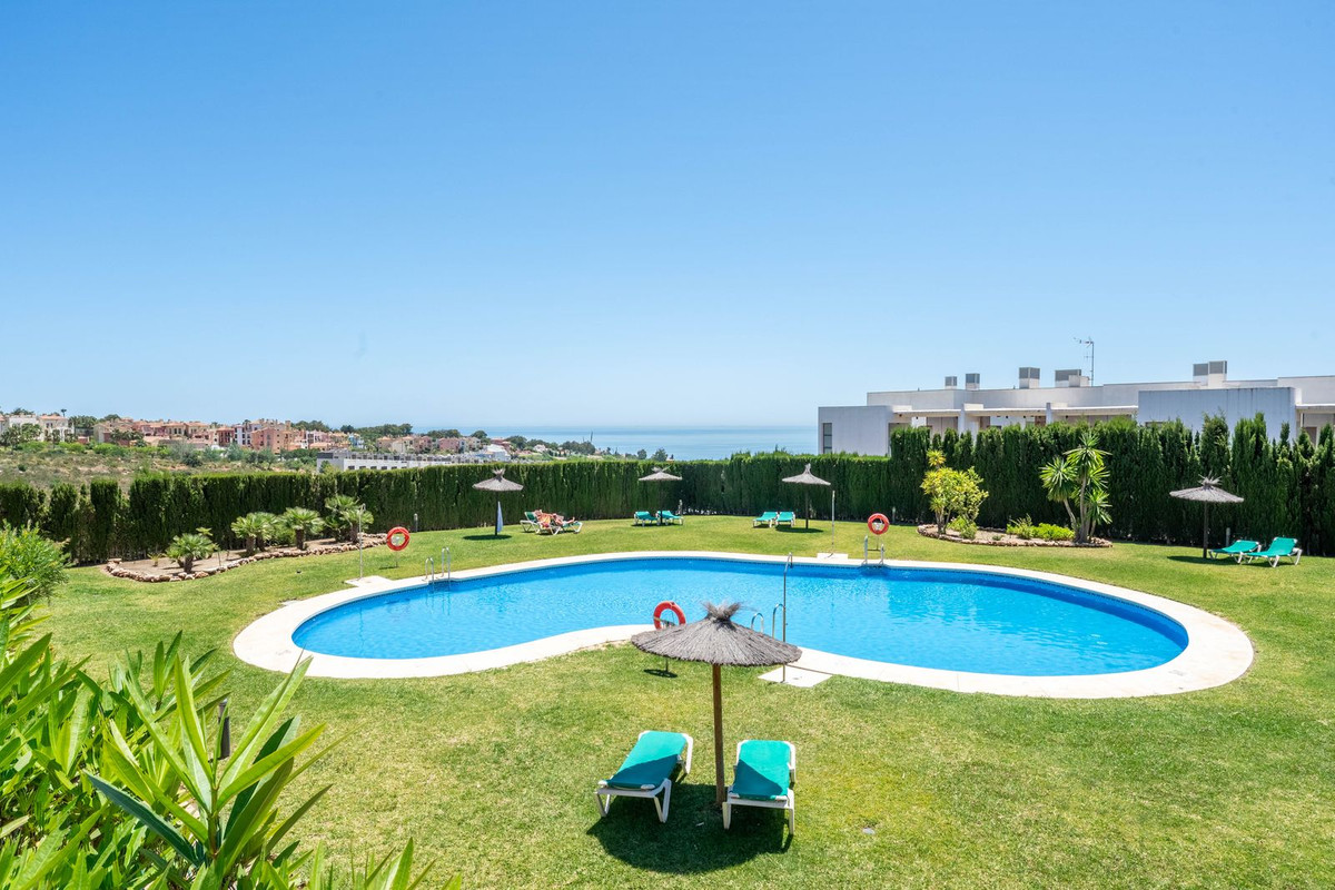 2 Bed Apartment for sale in Manilva Costa Del Sol, Málaga, Spain