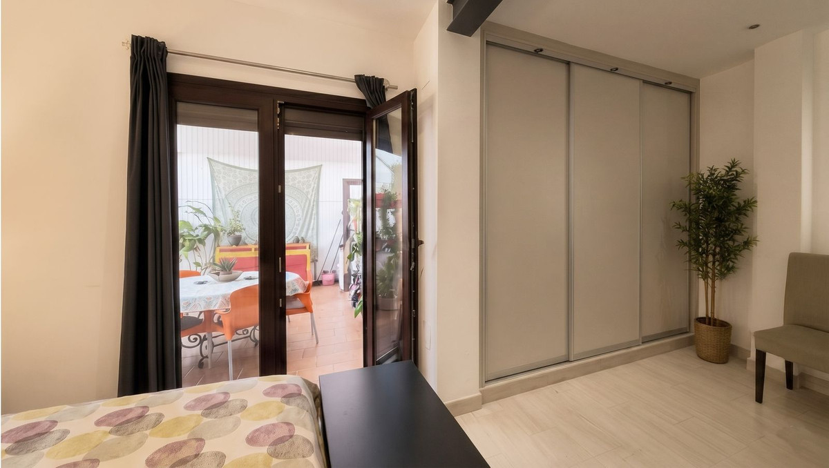 3 Bed Townhouse for sale in Benahavís Costa Del Sol, Málaga, Spain