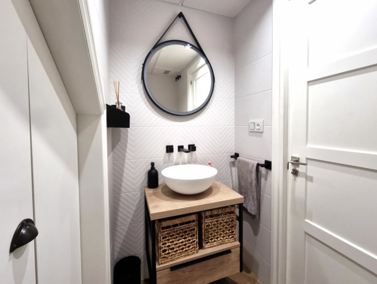 3 Bed Apartment for sale in Benalmadena Costa Costa Del Sol, Málaga, Spain