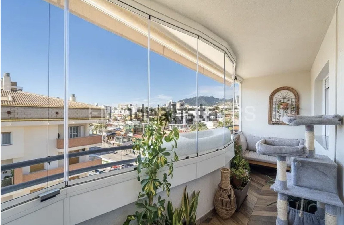 3 Bed Apartment for sale in Benalmadena Costa Costa Del Sol, Málaga, Spain