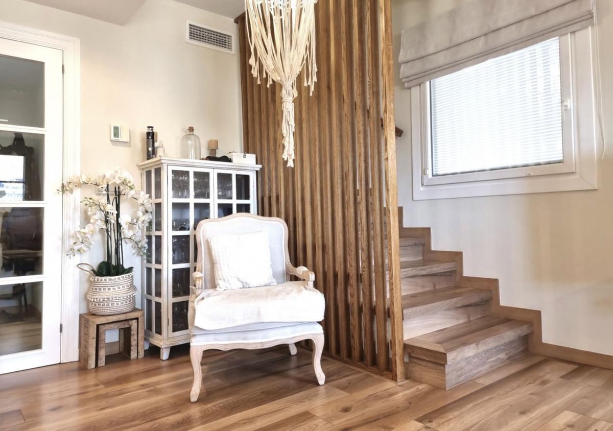 3 Bed Apartment for sale in Benalmadena Costa Costa Del Sol, Málaga, Spain