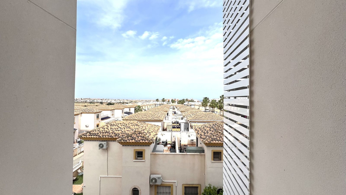3 Bed Apartment for sale in Villamartin Costa Blanca, Alicante, Spain
