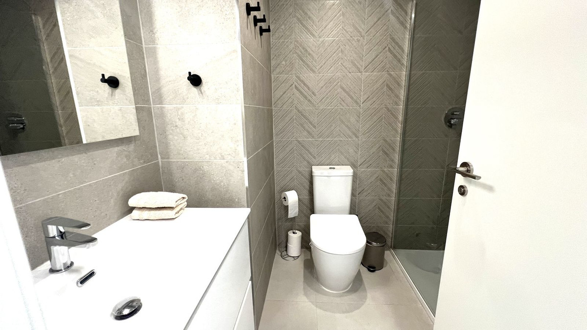 3 Bed Apartment for sale in Villamartin Costa Blanca, Alicante, Spain