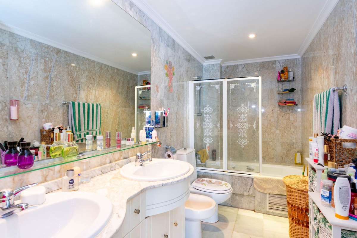 Se vende Adosada de 3 dormitorios en Costa Del Sol, Málaga, España