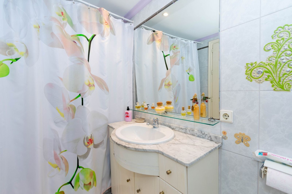 Se vende Adosada de 3 dormitorios en Costa Del Sol, Málaga, España