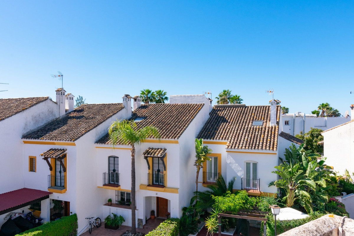 Se vende Adosada de 3 dormitorios en Costa Del Sol, Málaga, España
