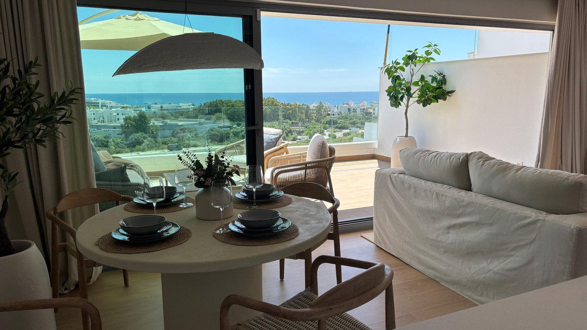2 Bed Apartment for sale in Estepona Costa Del Sol, Málaga, Spain