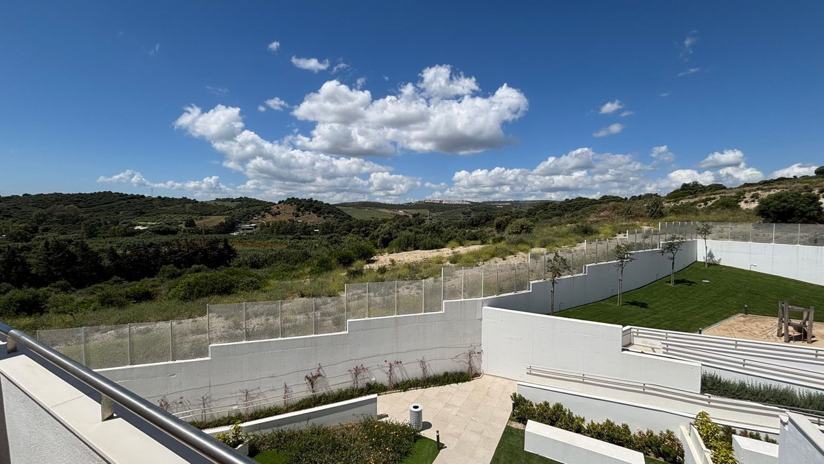 2 Bed Apartment for sale in Estepona Costa Del Sol, Málaga, Spain