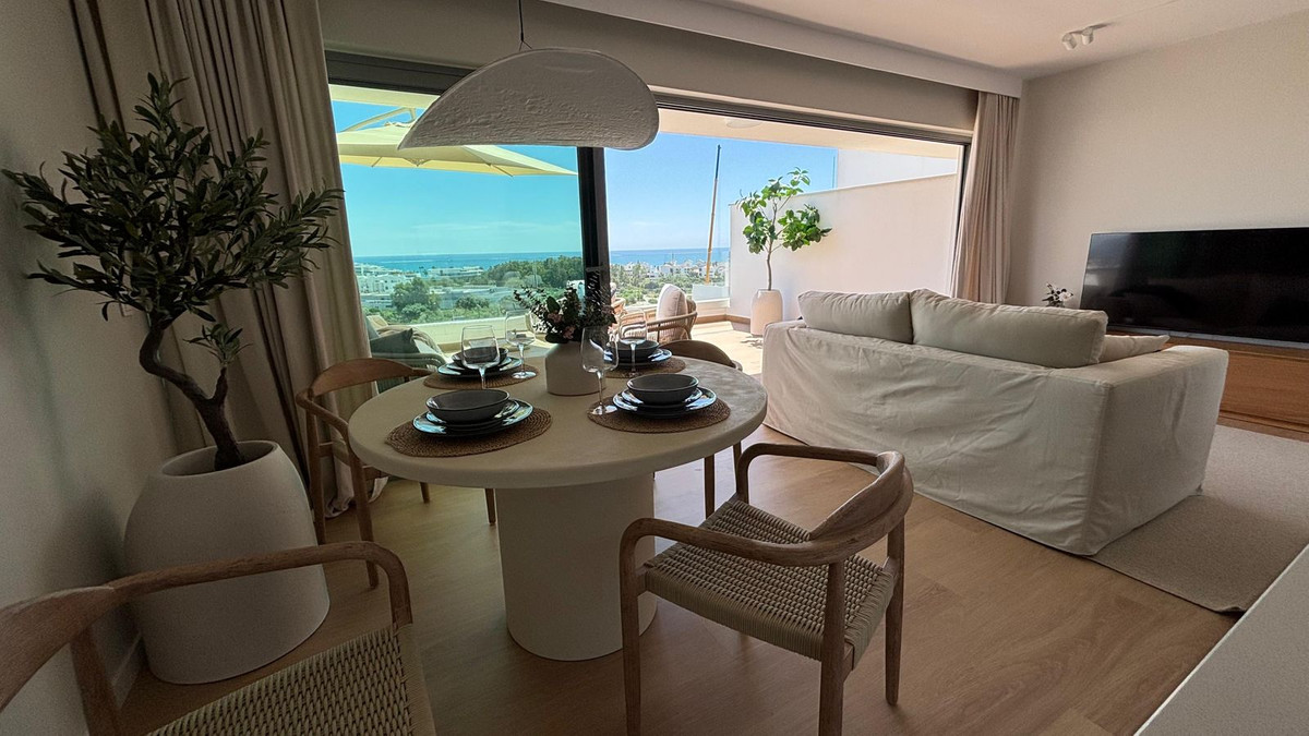 2 Bed Apartment for sale in Estepona Costa Del Sol, Málaga, Spain