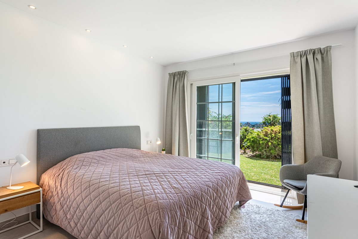 3 Bed Townhouse for sale in Nueva Andalucía Costa Del Sol, Málaga, Spain