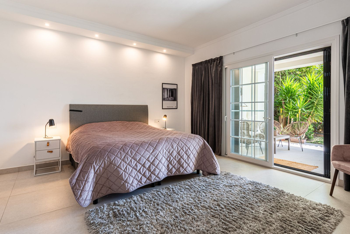 3 Bed Townhouse for sale in Nueva Andalucía Costa Del Sol, Málaga, Spain