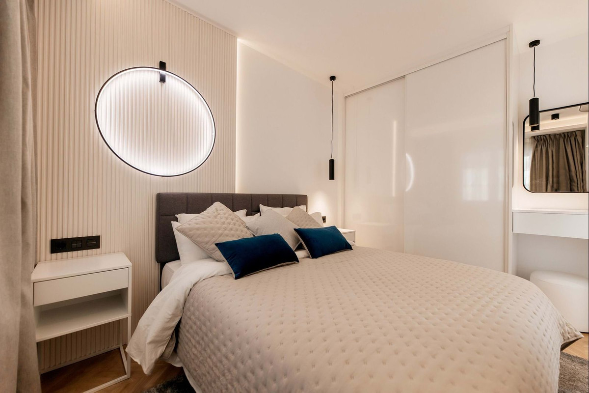 3 Bed Apartment for sale in La Quinta Costa Del Sol, Málaga, Spain