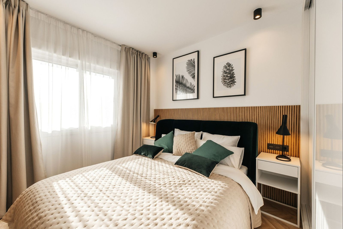 3 Bed Apartment for sale in La Quinta Costa Del Sol, Málaga, Spain