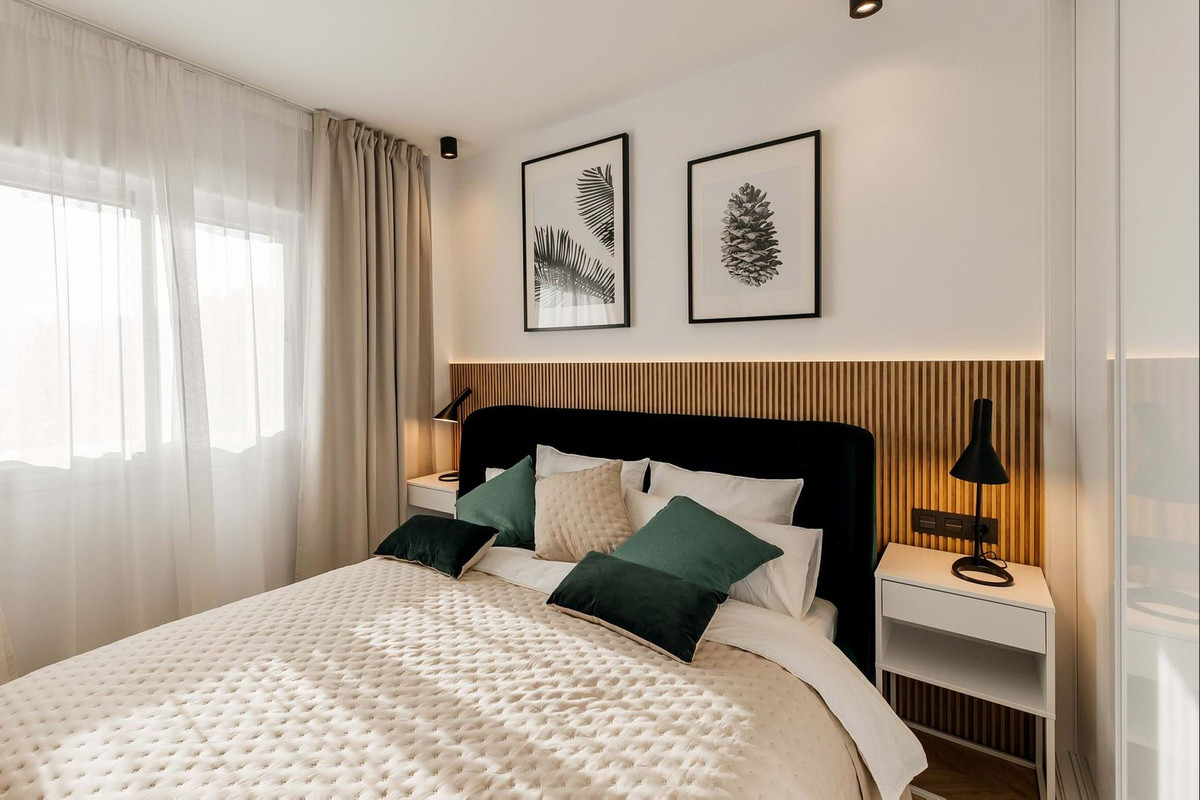 3 Bed Apartment for sale in La Quinta Costa Del Sol, Málaga, Spain