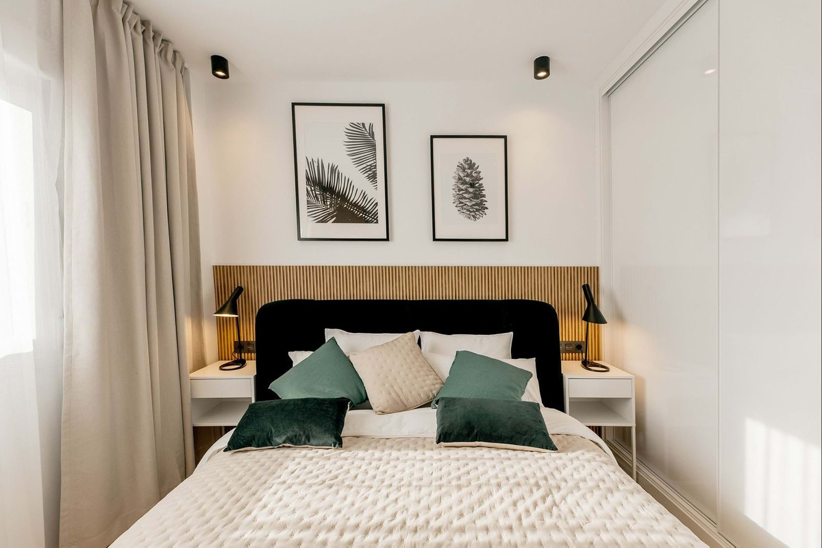 3 Bed Apartment for sale in La Quinta Costa Del Sol, Málaga, Spain