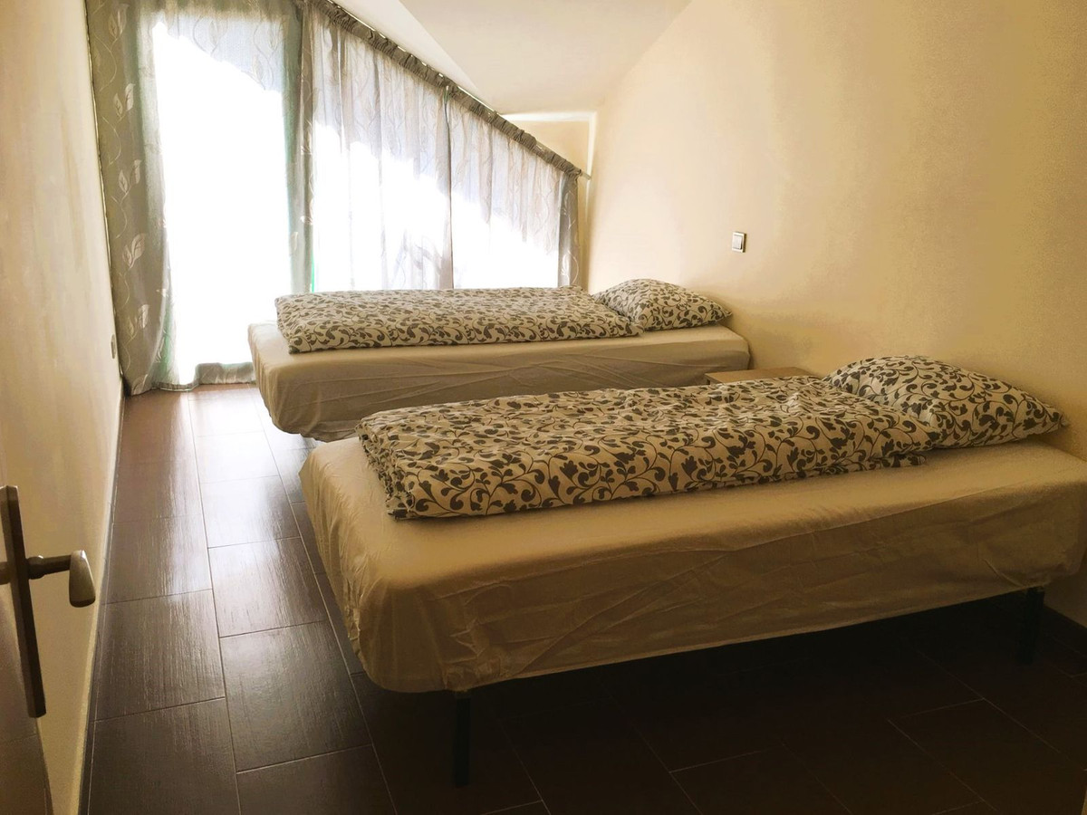 2 Bed Apartment for sale in Selwo Costa Del Sol, Málaga, Spain