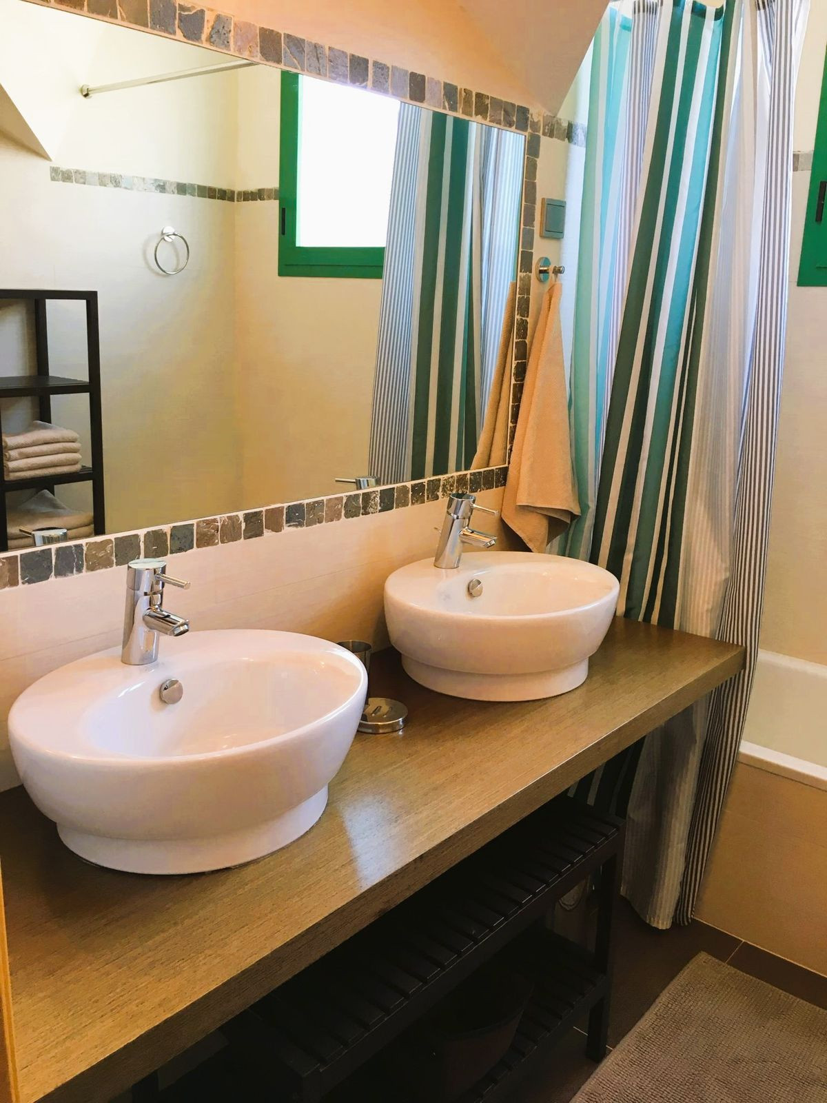 2 Bed Apartment for sale in Selwo Costa Del Sol, Málaga, Spain