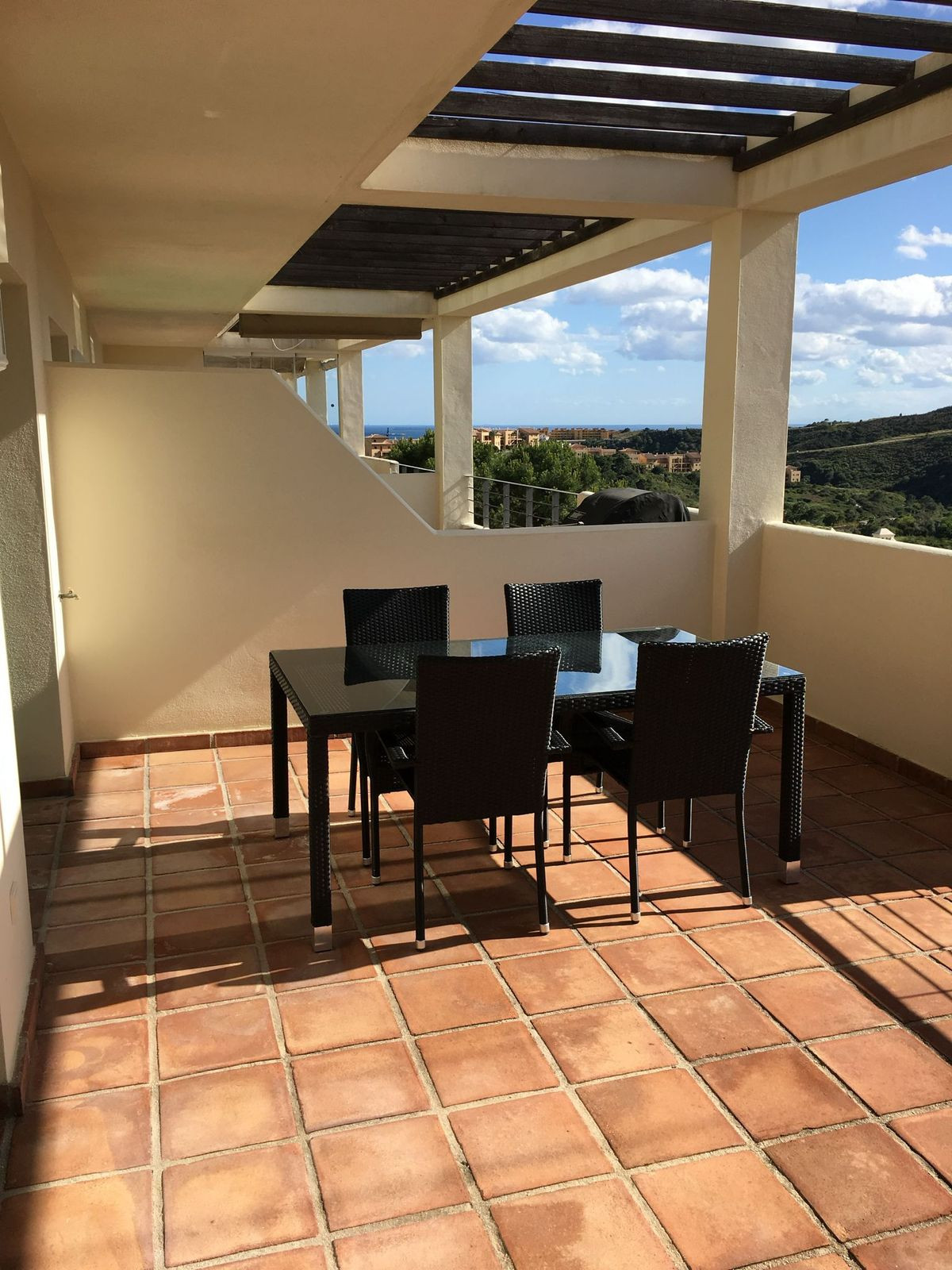 2 Bed Apartment for sale in Selwo Costa Del Sol, Málaga, Spain